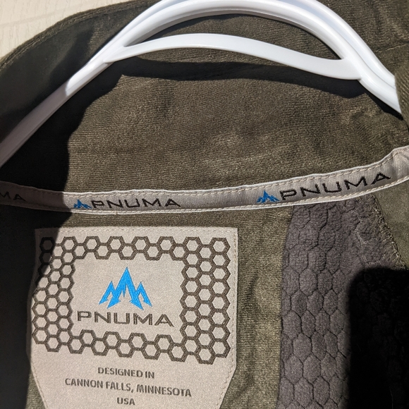 PNUMA - Waypoint Jacket - NWOT - Picture 4 of 5